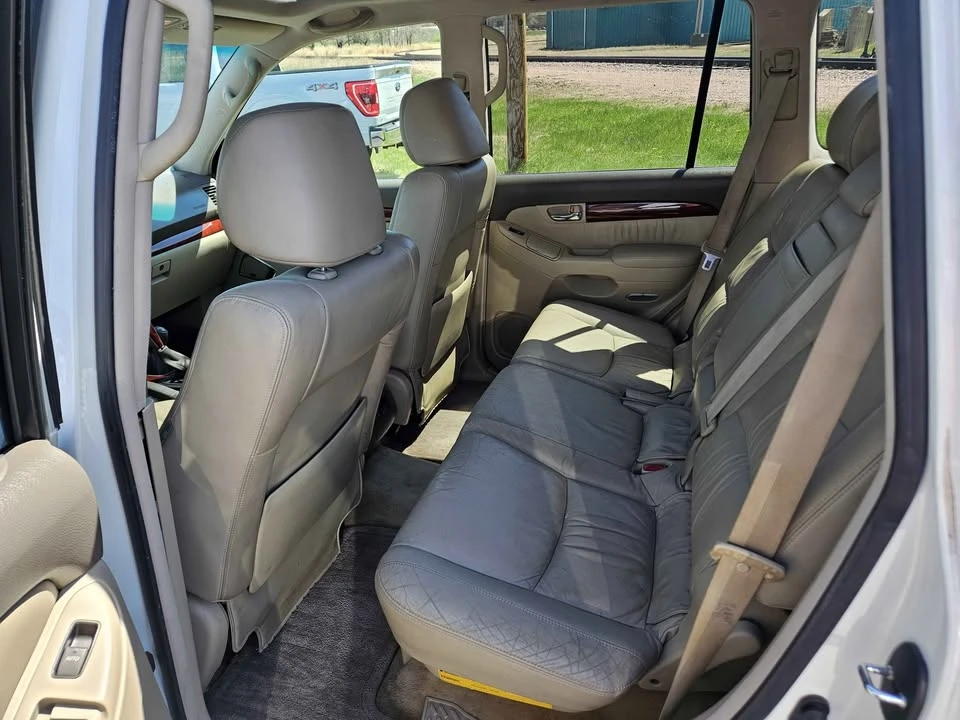 2009 Lexus GX 1st Gen - Image 10 of 20