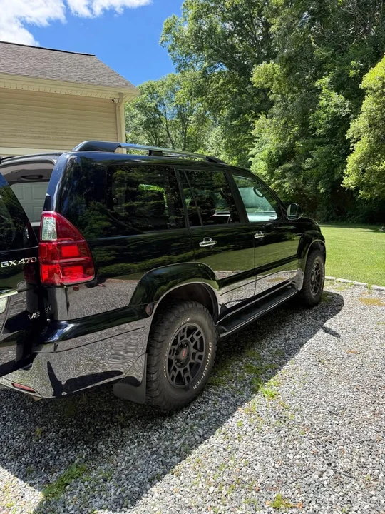 2009 Lexus GX 1st Gen - Image 16 of 20