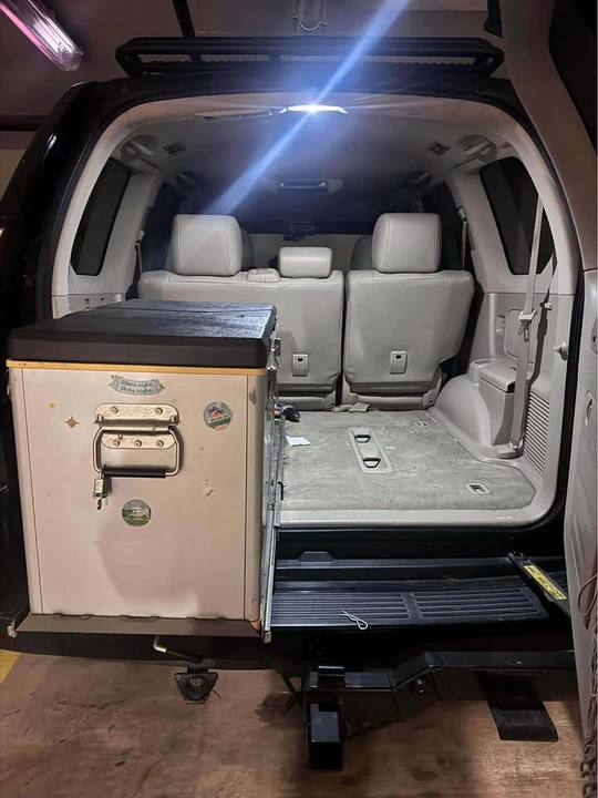 2009 Lexus GX 1st Gen - Image 8 of 8