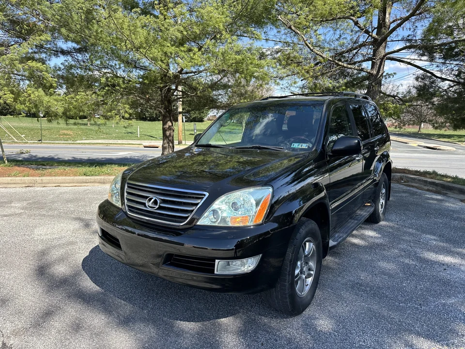 2009 Lexus GX 1st Gen - Image 4 of 31