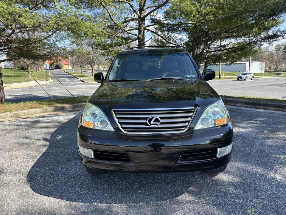 2009 Lexus GX 1st Gen - Image 28 of 31