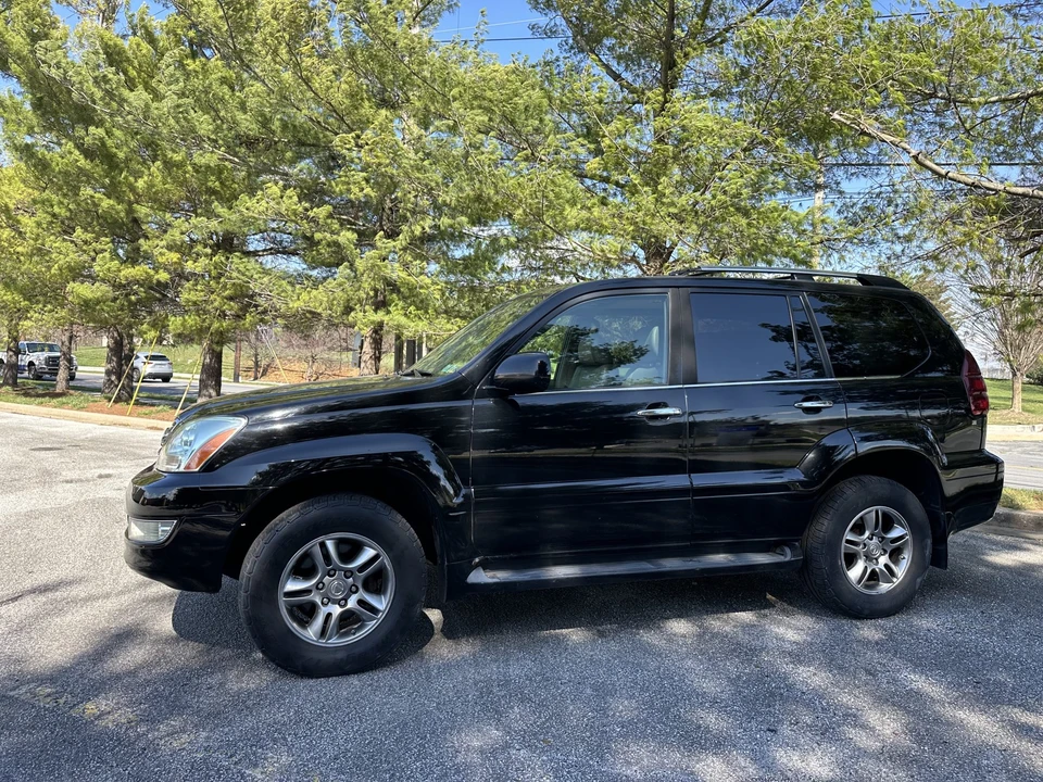 2009 Lexus GX 1st Gen - Image 7 of 31