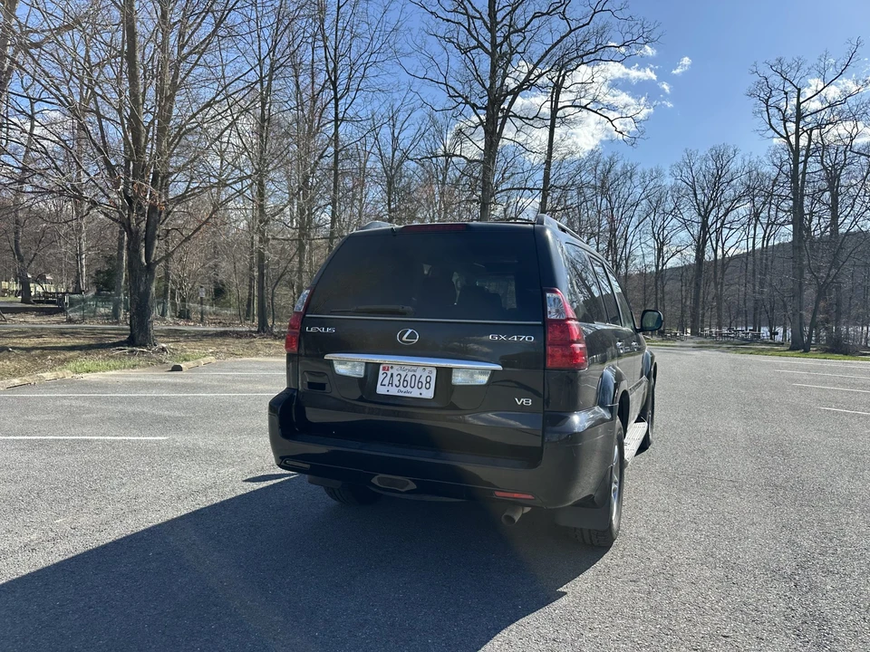 2009 Lexus GX 1st Gen - Image 17 of 31