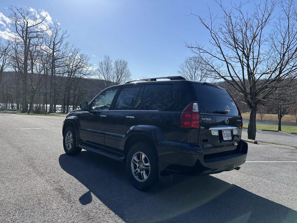 2009 Lexus GX 1st Gen - Image 13 of 31