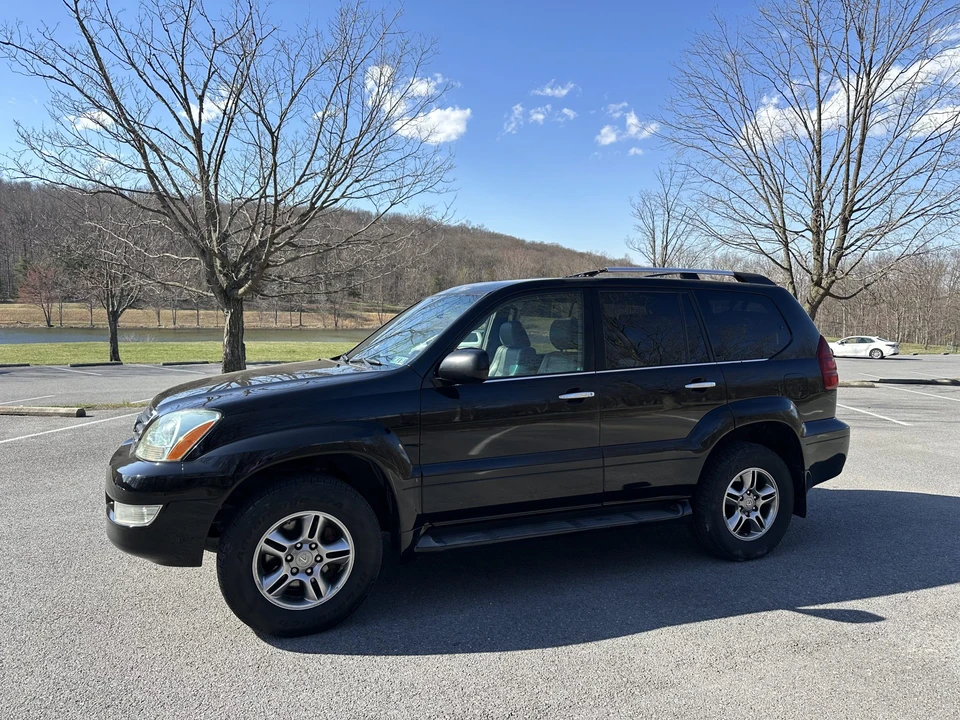 2009 Lexus GX 1st Gen - Image 9 of 31
