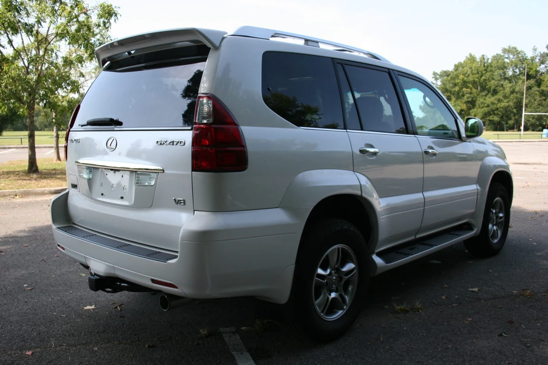 2009 Lexus GX 1st Gen - Image 15 of 31
