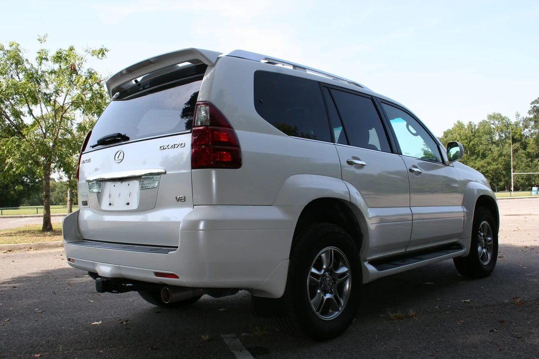 2009 Lexus GX 1st Gen - Image 16 of 31