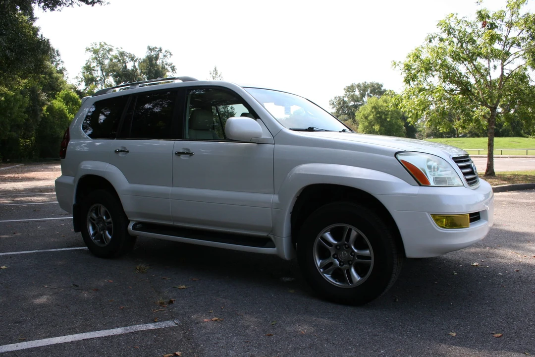 2009 Lexus GX 1st Gen - Image 21 of 31