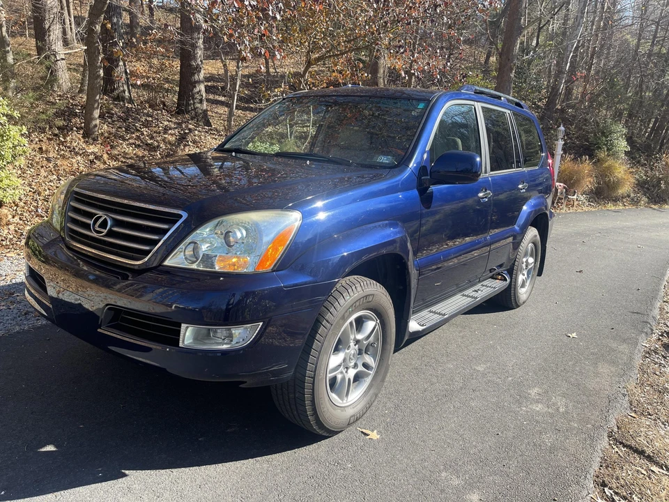 2009 Lexus GX 1st Gen - Image 4 of 31