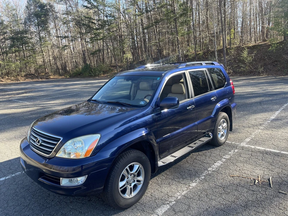 2009 Lexus GX 1st Gen - Image 3 of 31