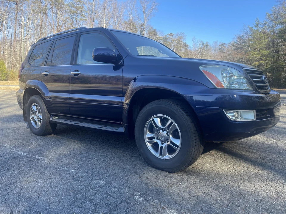 2009 Lexus GX 1st Gen - Image 18 of 31