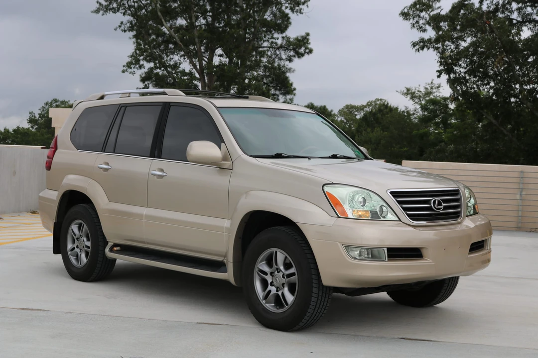 2009 Lexus GX 1st Gen - Image 17 of 31