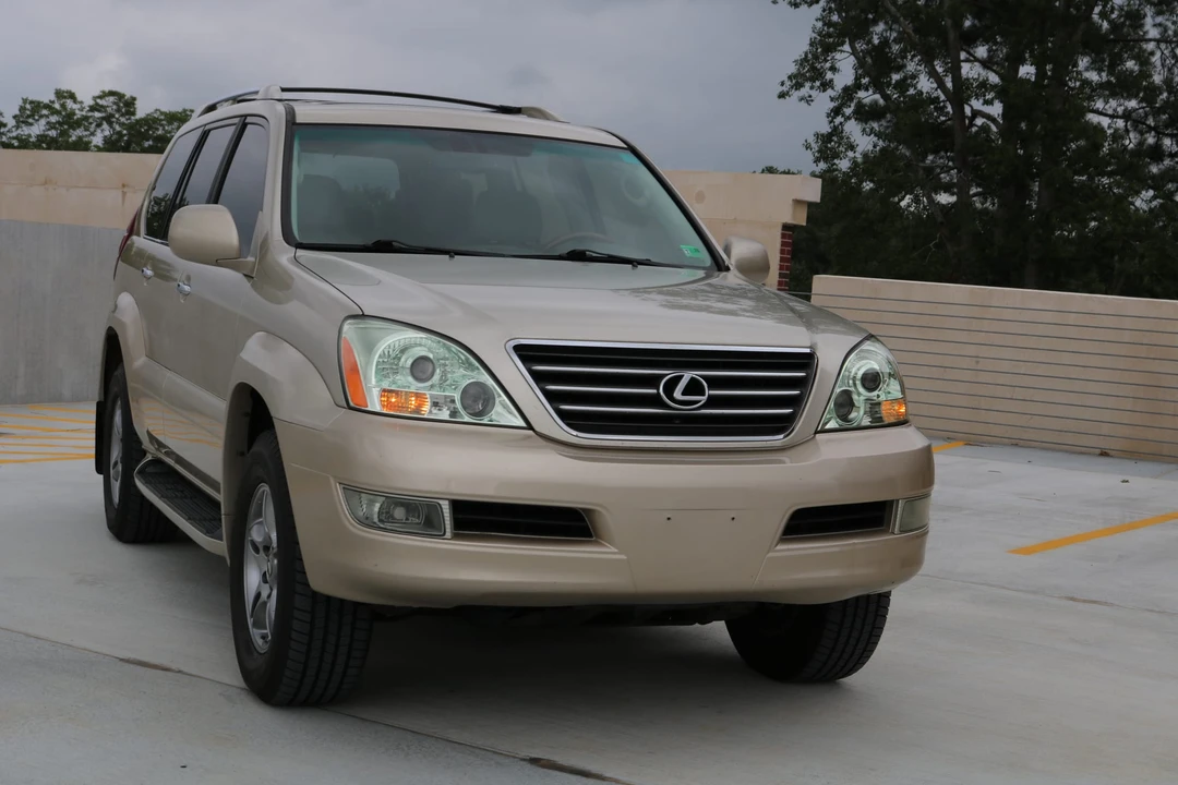 2009 Lexus GX 1st Gen - Image 11 of 31