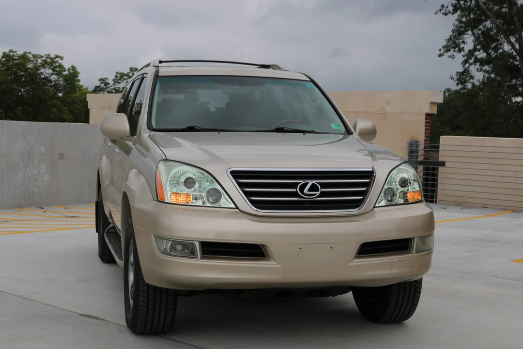 2009 Lexus GX 1st Gen - Image 14 of 31