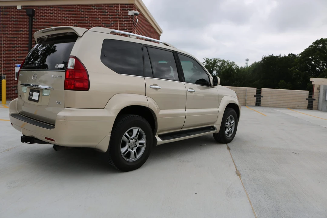 2009 Lexus GX 1st Gen - Image 25 of 31