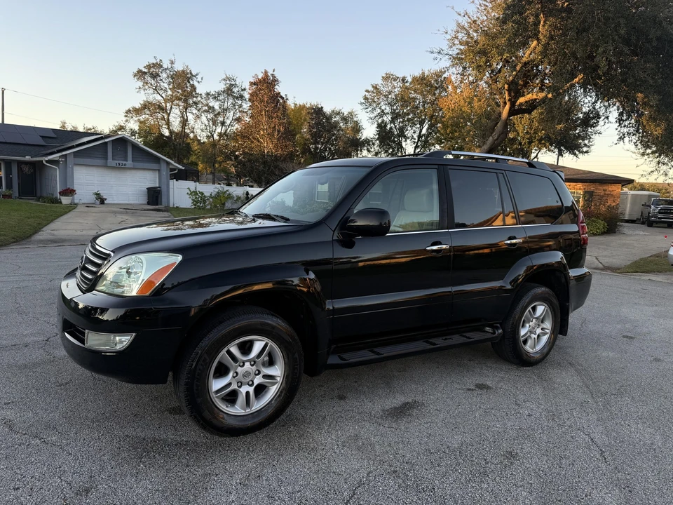 2009 Lexus GX 1st Gen - Image 11 of 31