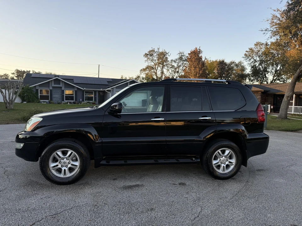 2009 Lexus GX 1st Gen - Image 15 of 31