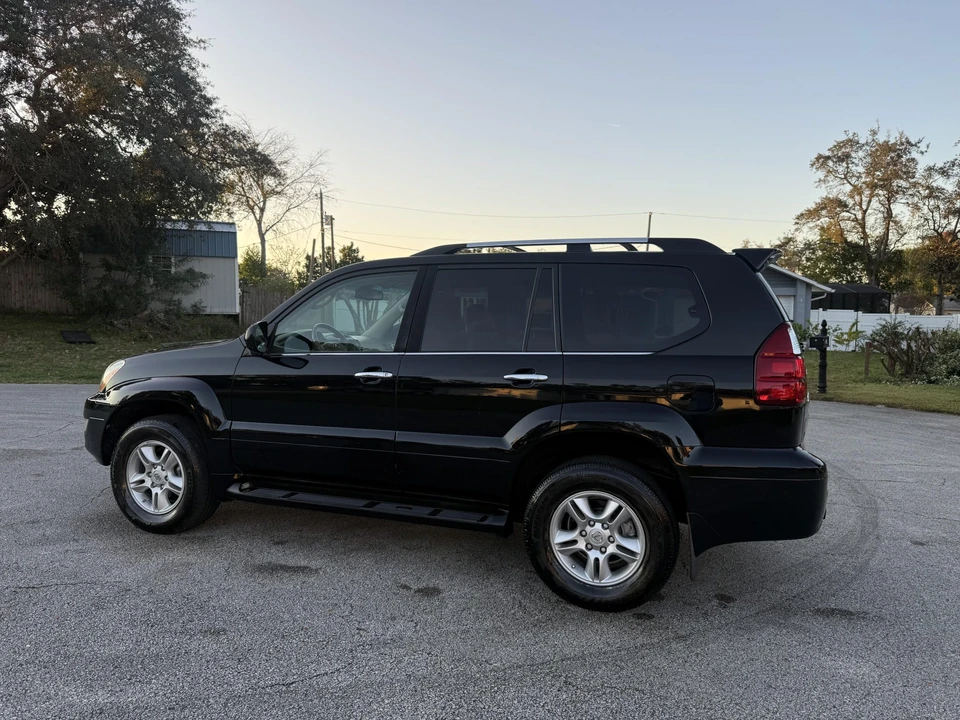 2009 Lexus GX 1st Gen - Image 19 of 31