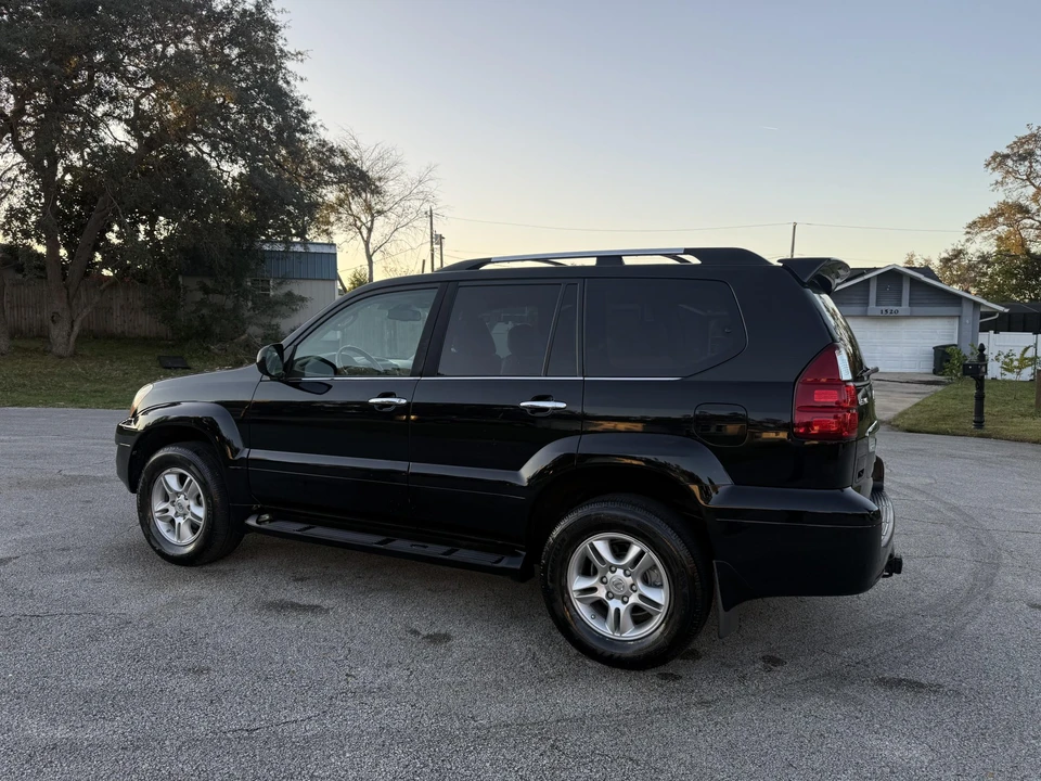 2009 Lexus GX 1st Gen - Image 21 of 31