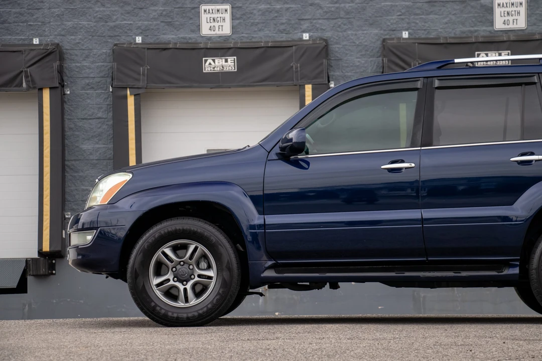 2009 Lexus GX 1st Gen - Image 25 of 31