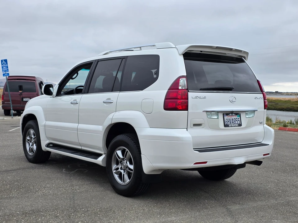 2009 Lexus GX 1st Gen - Image 14 of 31