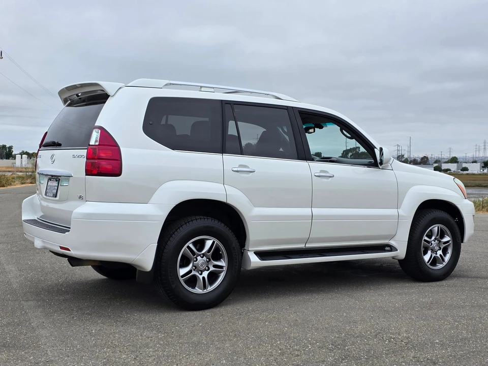 2009 Lexus GX 1st Gen - Image 20 of 31