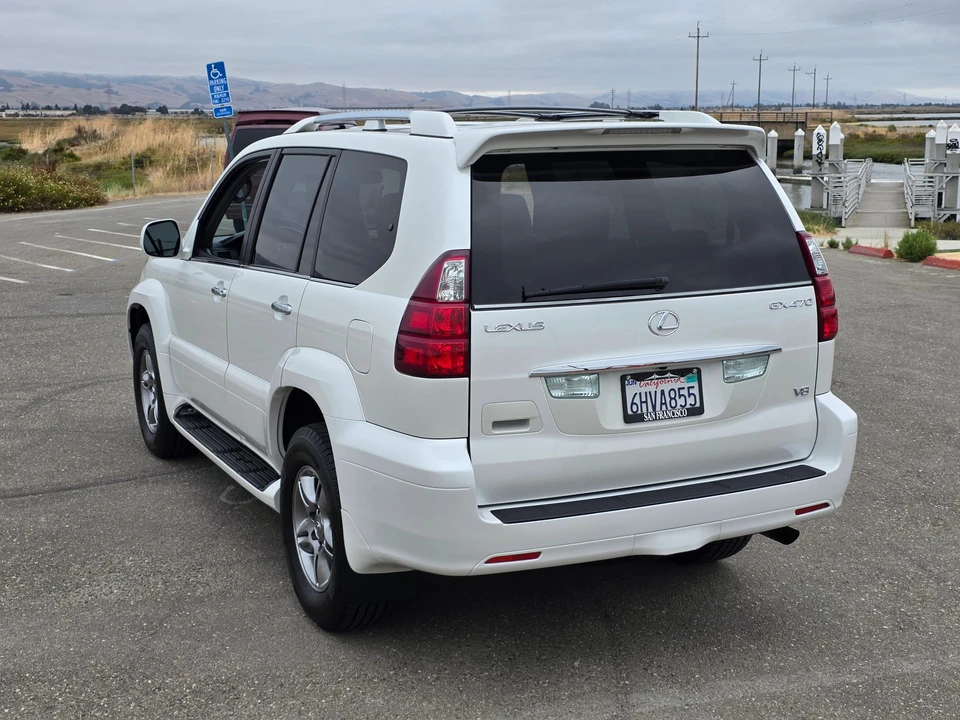 2009 Lexus GX 1st Gen - Image 29 of 31
