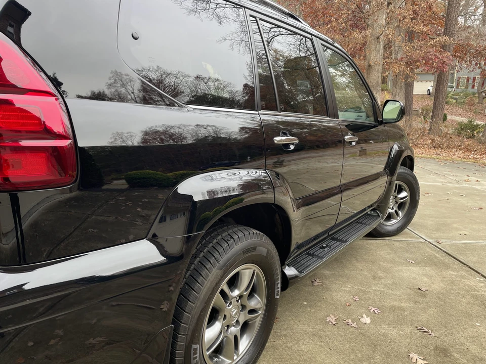 2009 Lexus GX 1st Gen - Image 19 of 31
