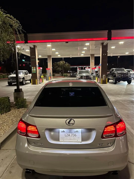 2009 Lexus GS 3rd Gen - Image 5 of 10