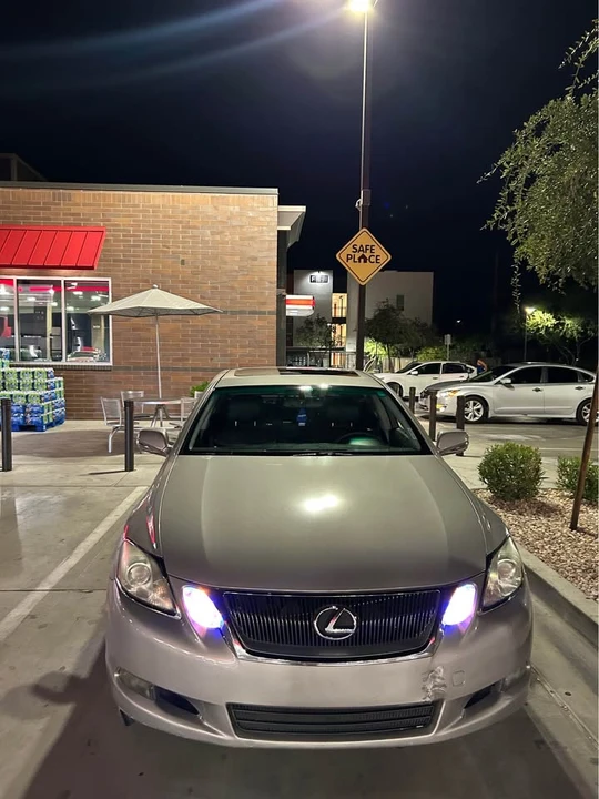 2009 Lexus GS 3rd Gen - Image 2 of 10
