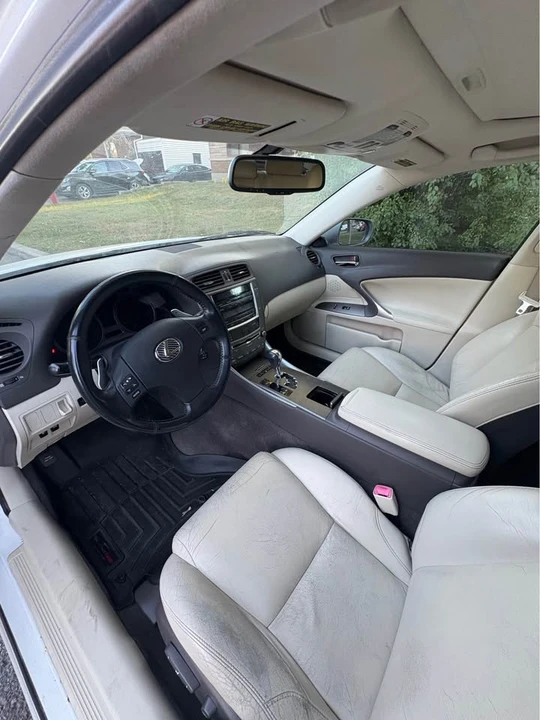 2009 Lexus IS 2nd Gen - Image 7 of 12