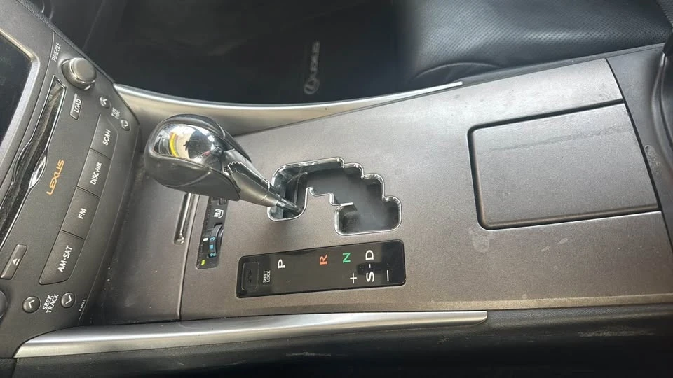 2009 Lexus IS 2nd Gen - Image 6 of 15