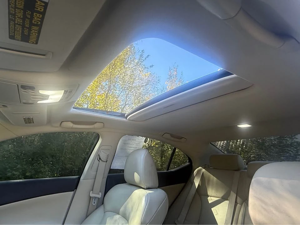 2009 Lexus IS 2nd Gen - Image 13 of 20