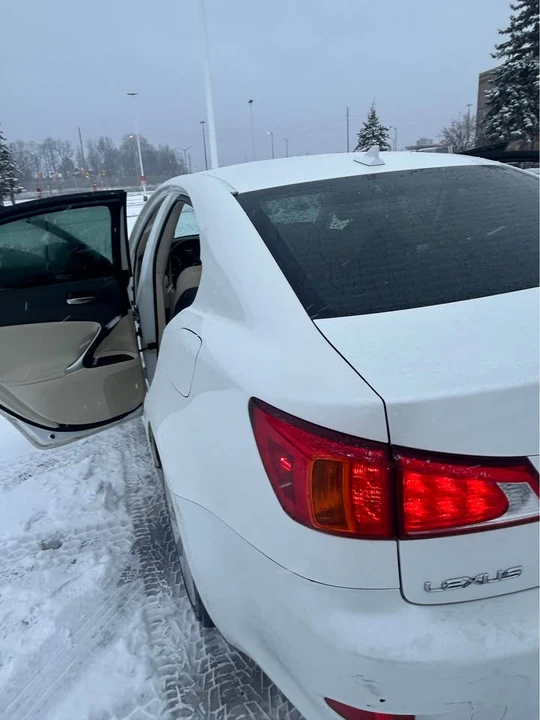 2009 Lexus IS 2nd Gen - Image 6 of 9