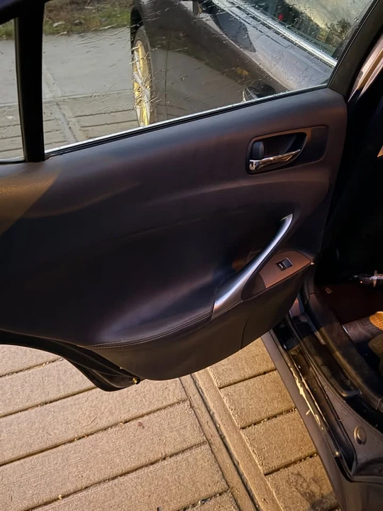 2009 Lexus IS 2nd Gen - Image 6 of 15