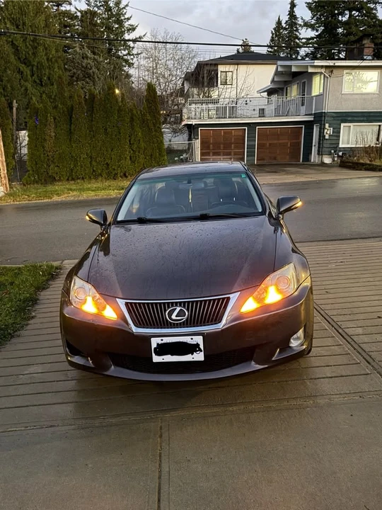2009 Lexus IS 2nd Gen - Image 12 of 15
