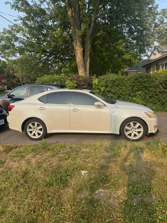 2009 Lexus IS 2nd Gen - Image 3 of 8