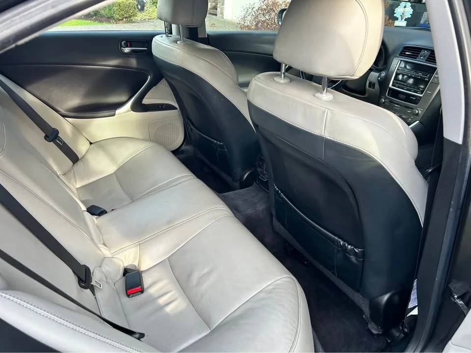 2009 Lexus IS 2nd Gen - Image 7 of 15