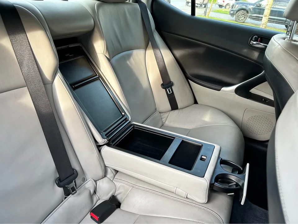 2009 Lexus IS 2nd Gen - Image 8 of 15
