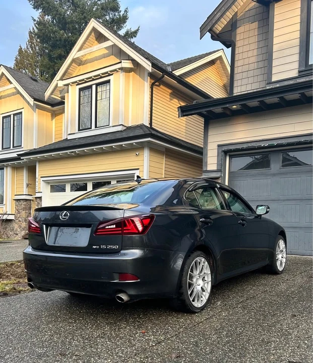 2009 Lexus IS 2nd Gen - Image 3 of 15