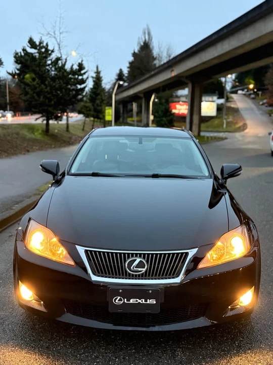 2009 Lexus IS 2nd Gen - Image 3 of 17