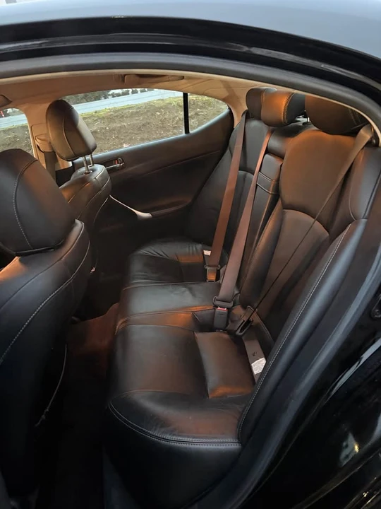 2009 Lexus IS 2nd Gen - Image 11 of 17