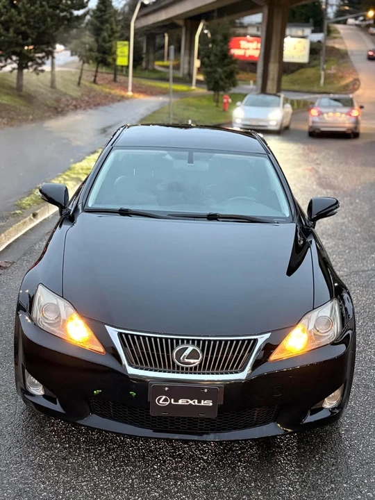 2009 Lexus IS 2nd Gen - Image 14 of 17