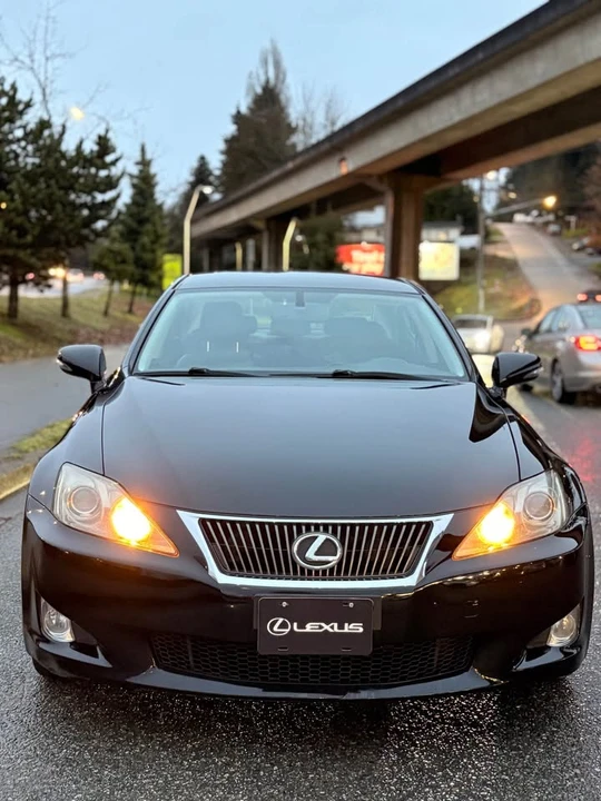 2009 Lexus IS 2nd Gen - Image 15 of 17