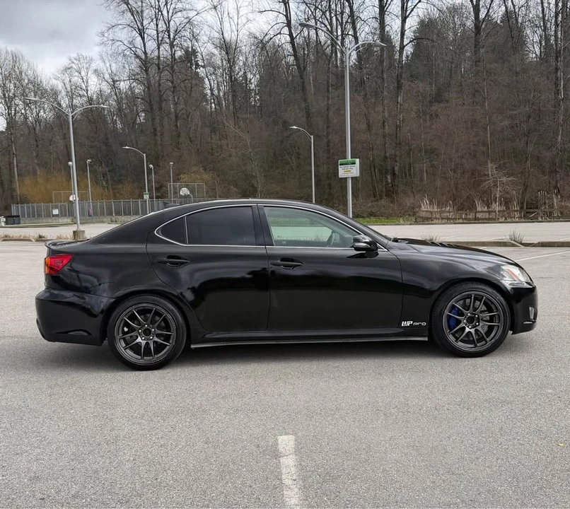 2009 Lexus IS 2nd Gen - Image 4 of 18