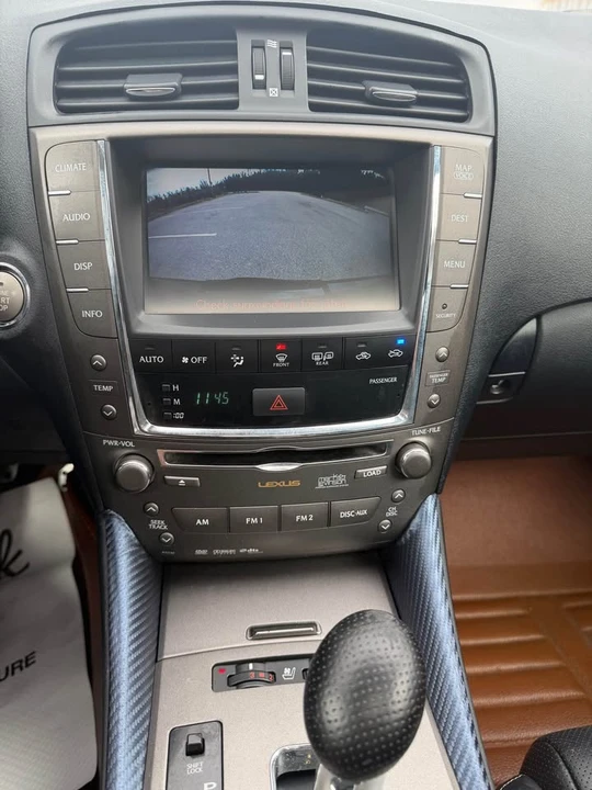 2009 Lexus IS 2nd Gen - Image 15 of 18