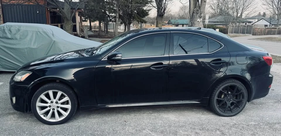 2009 Lexus IS 2nd Gen - Image 4 of 7