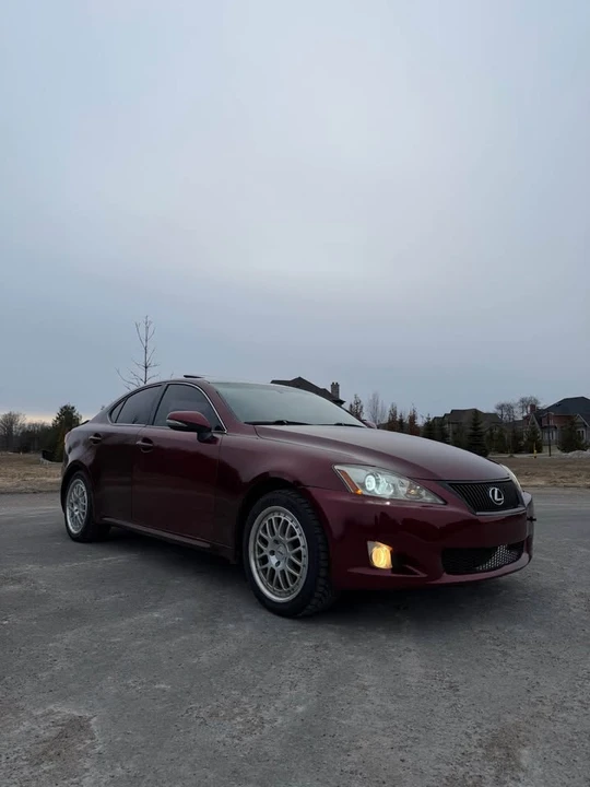 2009 Lexus IS 2nd Gen - Image 5 of 12