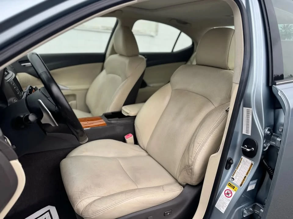 2009 Lexus IS 2nd Gen - Image 9 of 20