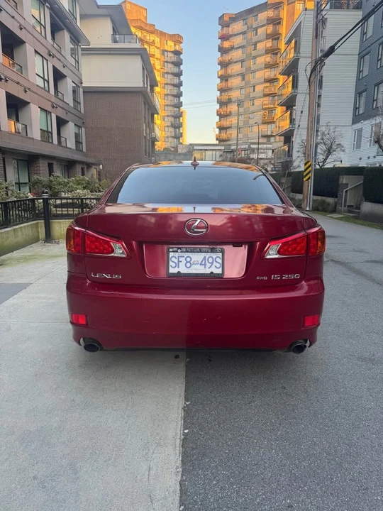 2009 Lexus IS 2nd Gen - Image 4 of 11